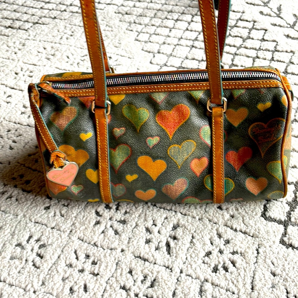Vintage Dooney Bourke purse 👛
